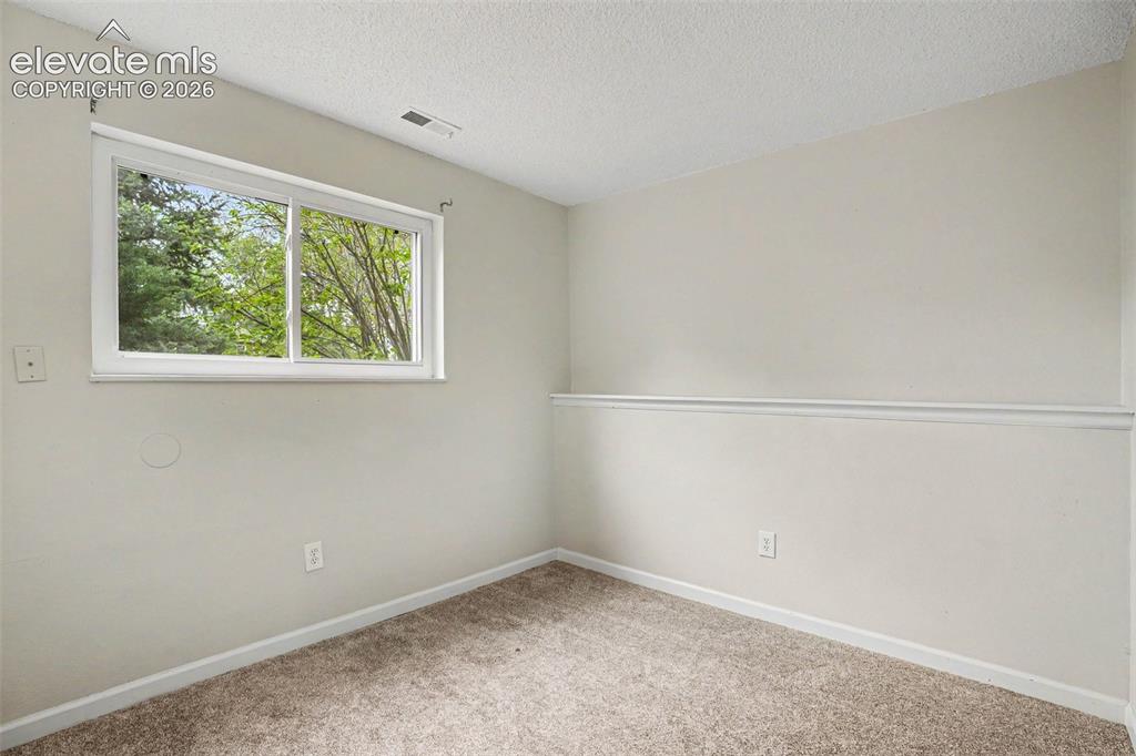 1043 Nolte Drive Colorado Springs CO 80916