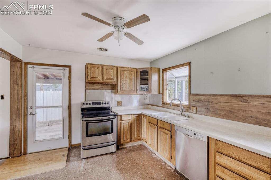 2901 Ute Drive Colorado Springs CO 80907