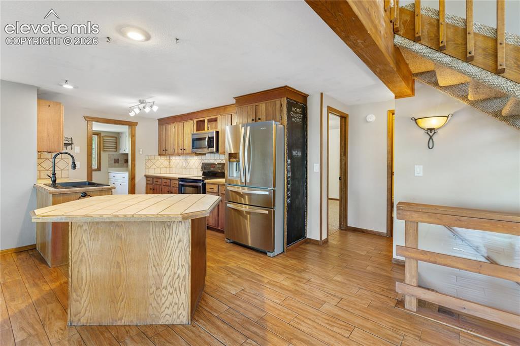 265 Homestead Road Divide CO 80814