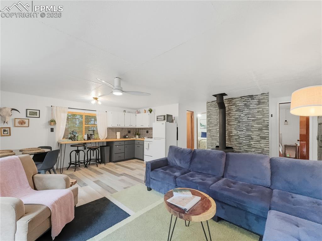 112 Denwood Drive Florissant CO 80816
