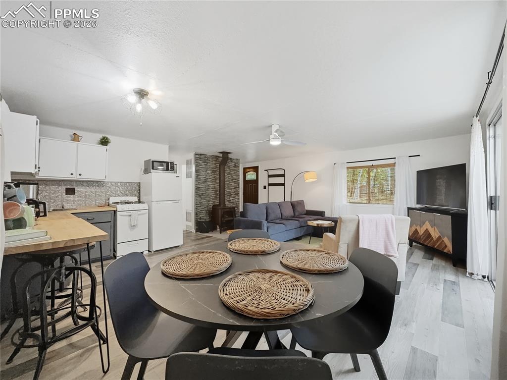 112 Denwood Drive Florissant CO 80816