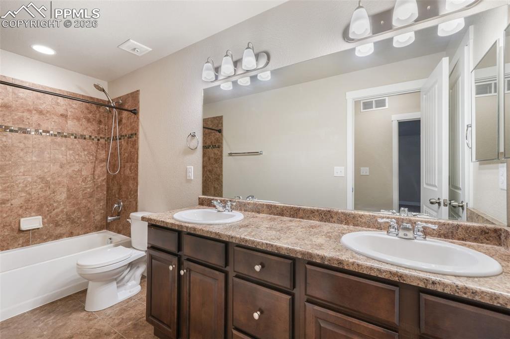 7296 Alpine Daisy Drive Colorado Springs CO 80925