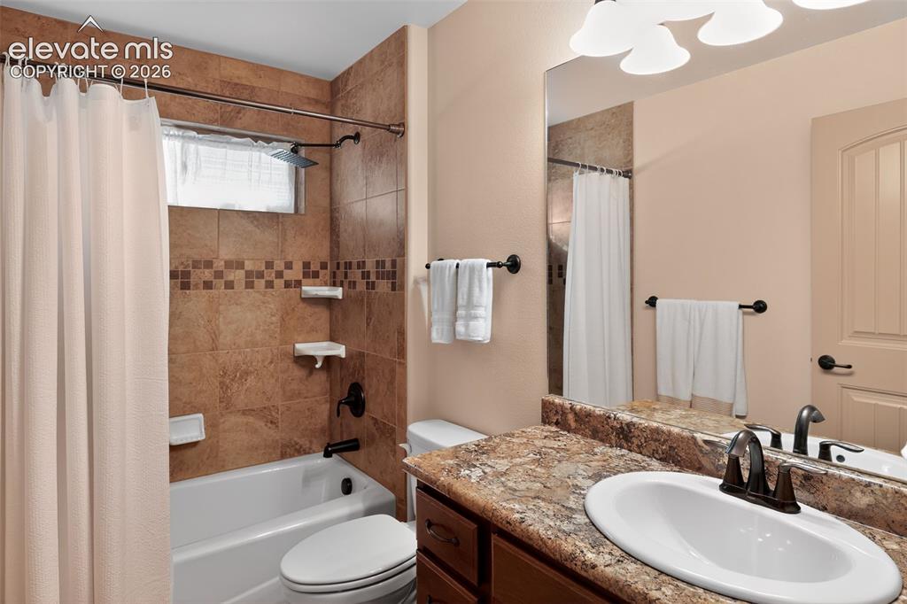 2326 Cliffmoor Lane Pueblo CO 81008