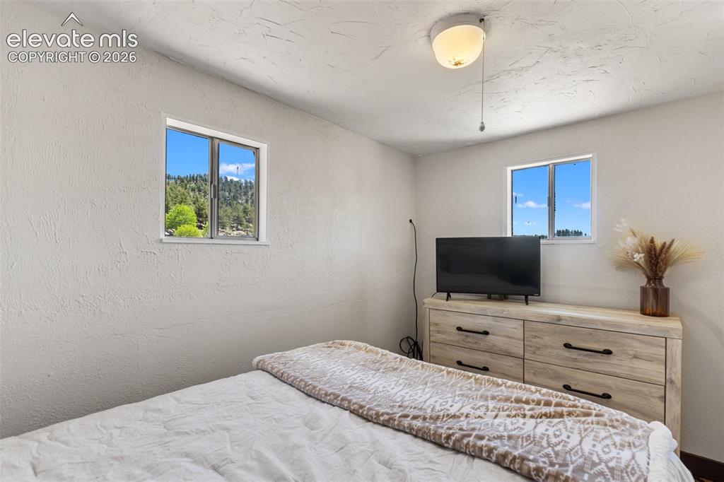 185 Canyon Drive Florissant CO 80816