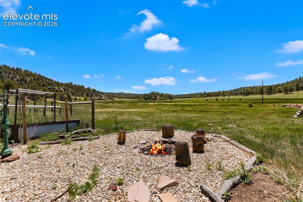185 Canyon Drive Florissant CO 80816
