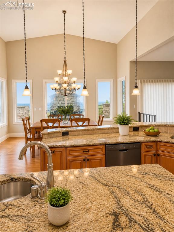 1085 High Lake View Colorado Springs CO 80906