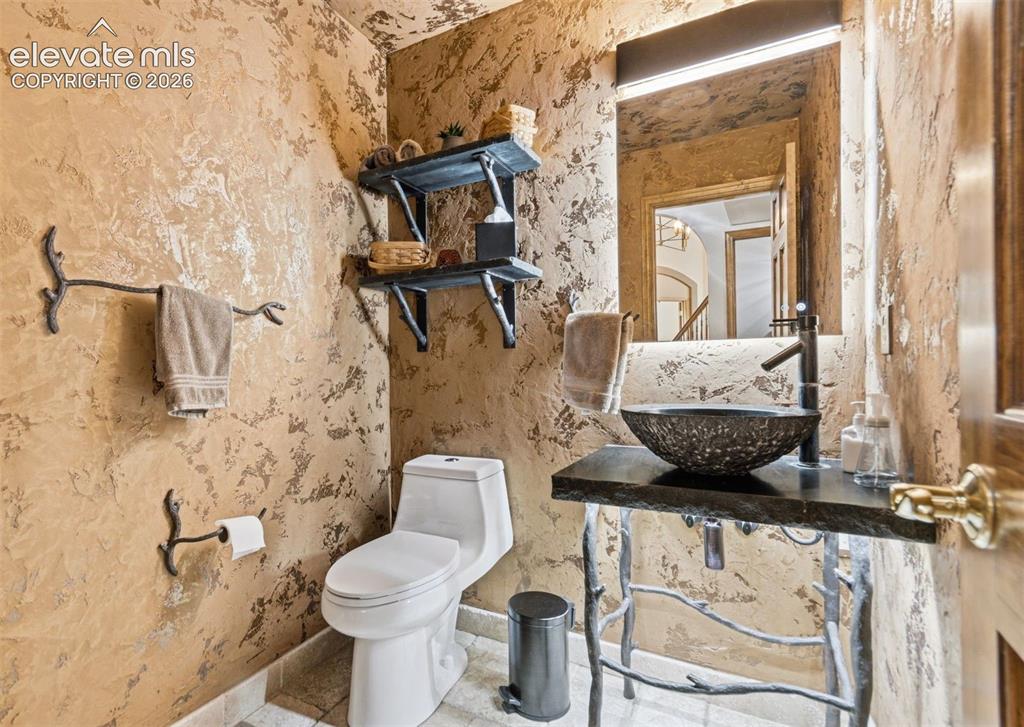 1851 Gore Drive Larkspur CO 80118