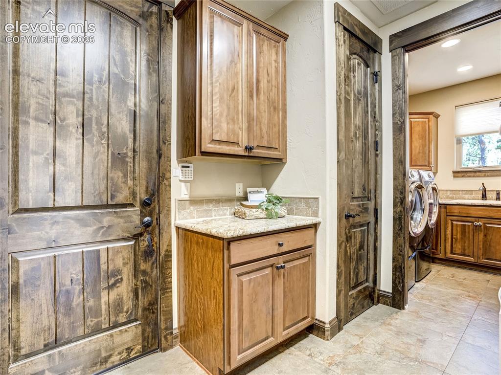 4735 Saxton Hollow Road Colorado Springs CO 80908