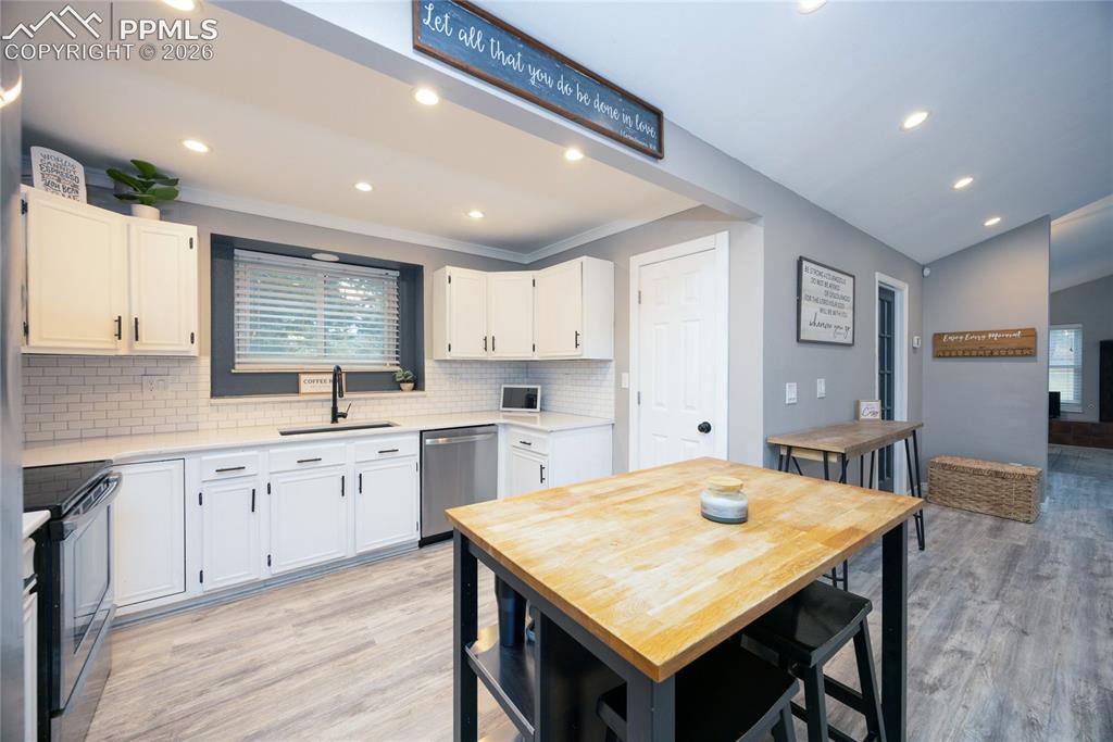 975 Tari Drive Colorado Springs CO 80921
