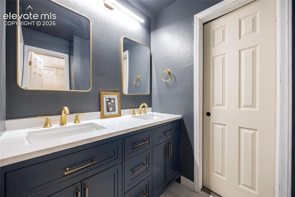 975 Tari Drive Colorado Springs CO 80921