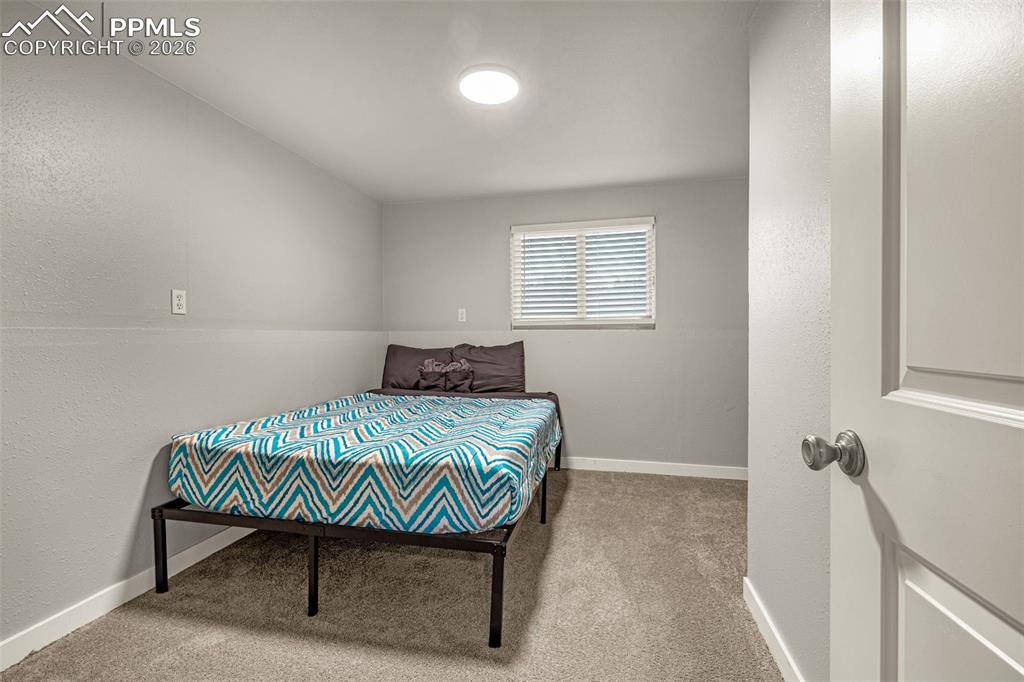 7430 Vineland Trail Colorado Springs CO 80911