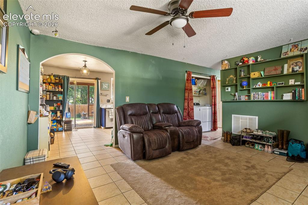 2516 Anjelina Circle Colorado Springs CO 80916