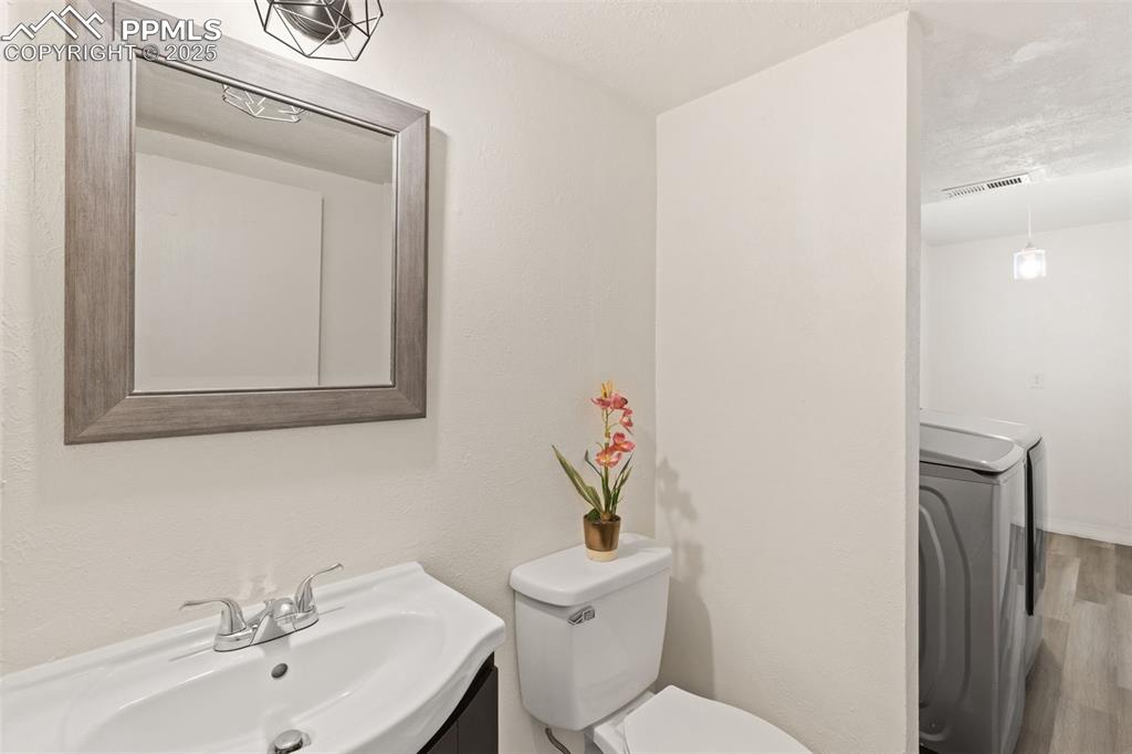 6520 Pawnee Circle Colorado Springs CO 80915