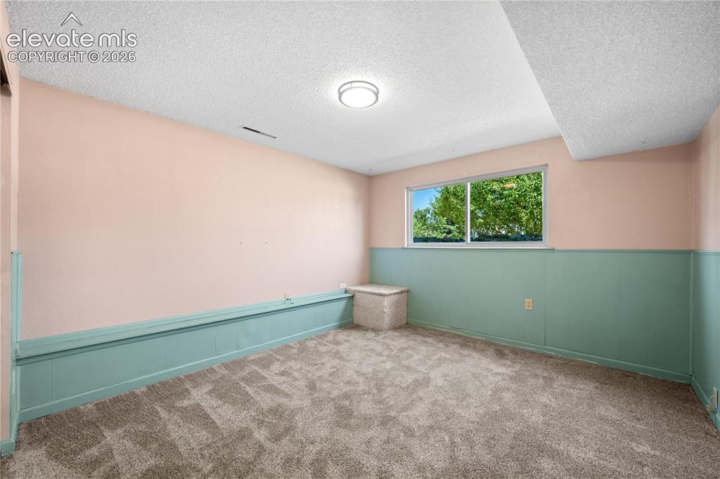6560 Snowbird Drive Colorado Springs CO 80918