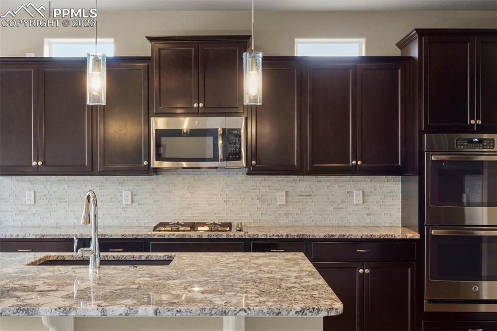 7215 Rim Bluff Lane Colorado Springs CO 80927
