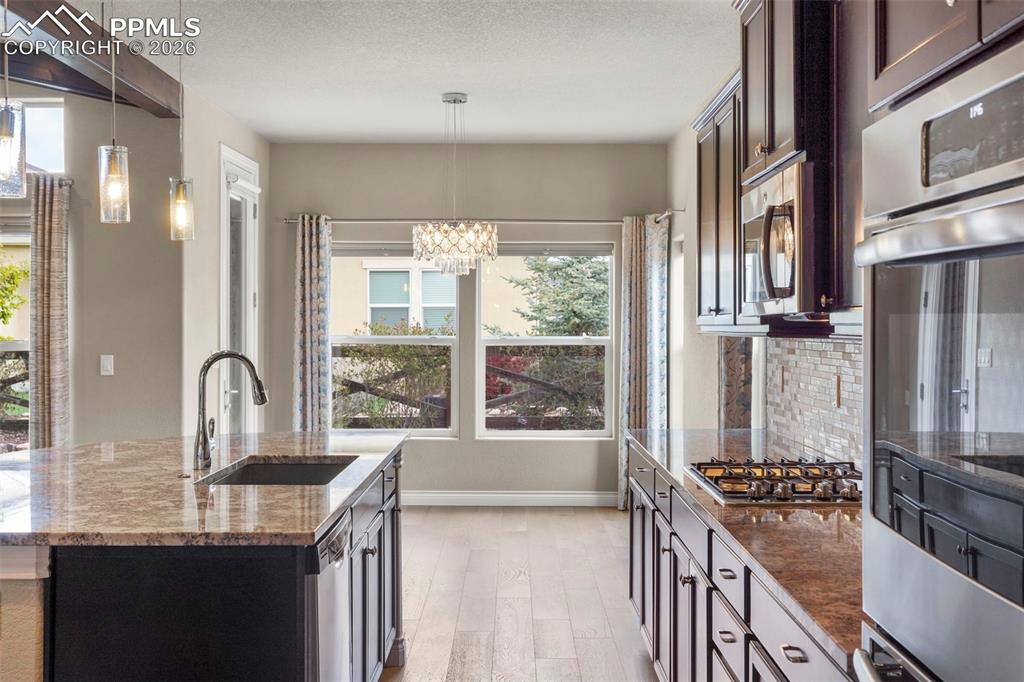 7215 Rim Bluff Lane Colorado Springs CO 80927