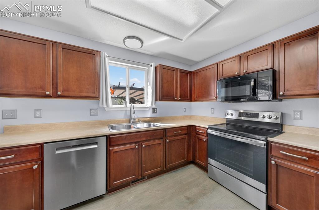 7889 Notre Way Colorado Springs CO 80951