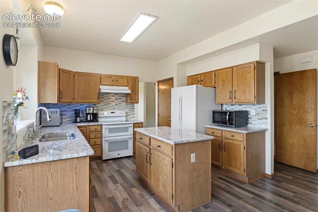 1547 Chesham Circle Colorado Springs CO 80907