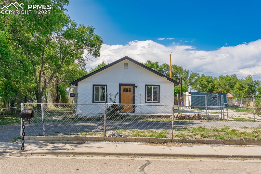 2027 E 14th Street Pueblo CO 81001