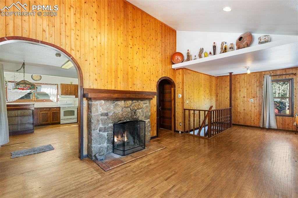 9735 Mountain Road Cascade CO 80809
