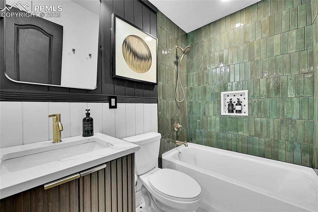 2816 Parker Street Colorado Springs CO 80907