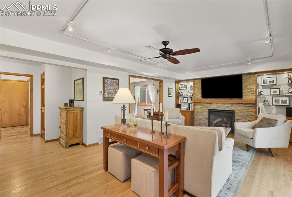 20 Lowick Drive Colorado Springs CO 80906