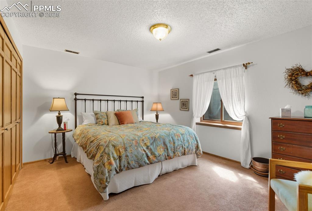 20 Lowick Drive Colorado Springs CO 80906