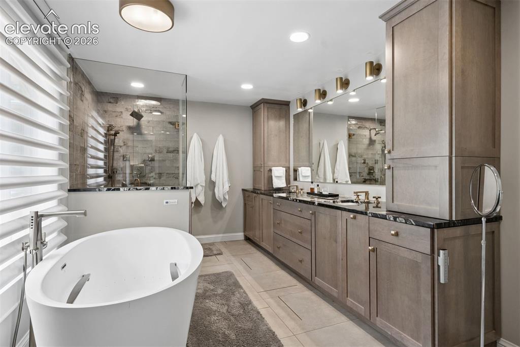 41 Alta Vista Road Colorado Springs CO 80906