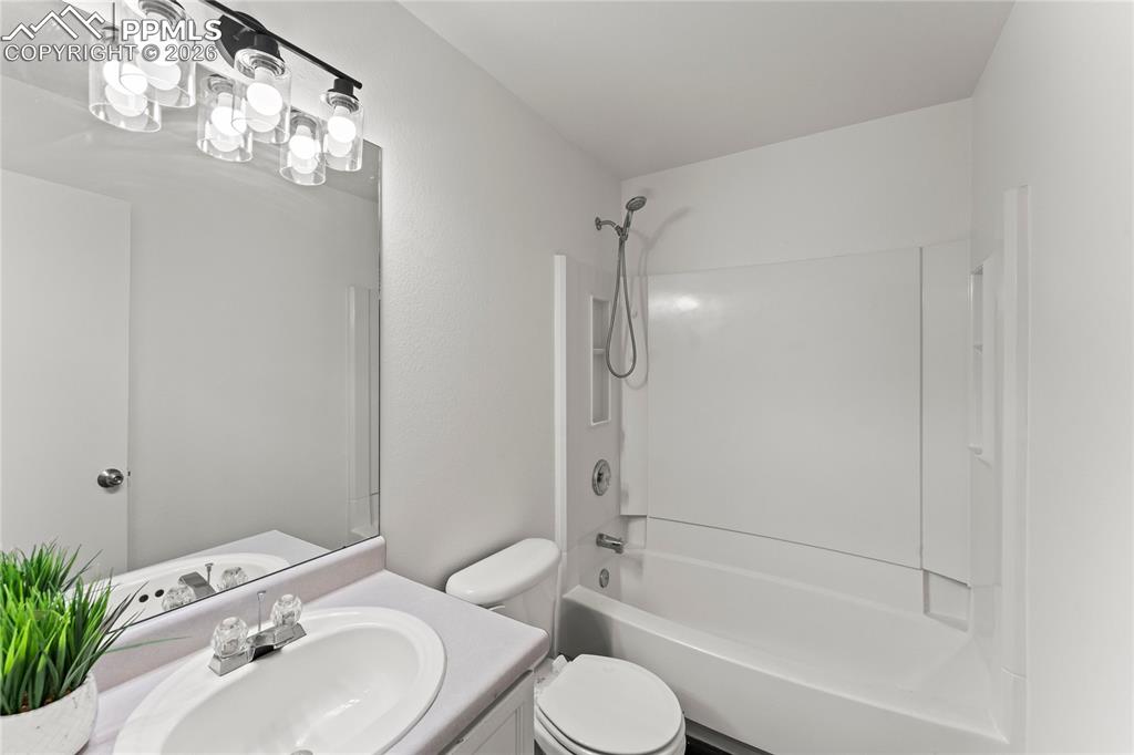 5090 Weaver Drive Colorado Springs CO 80922