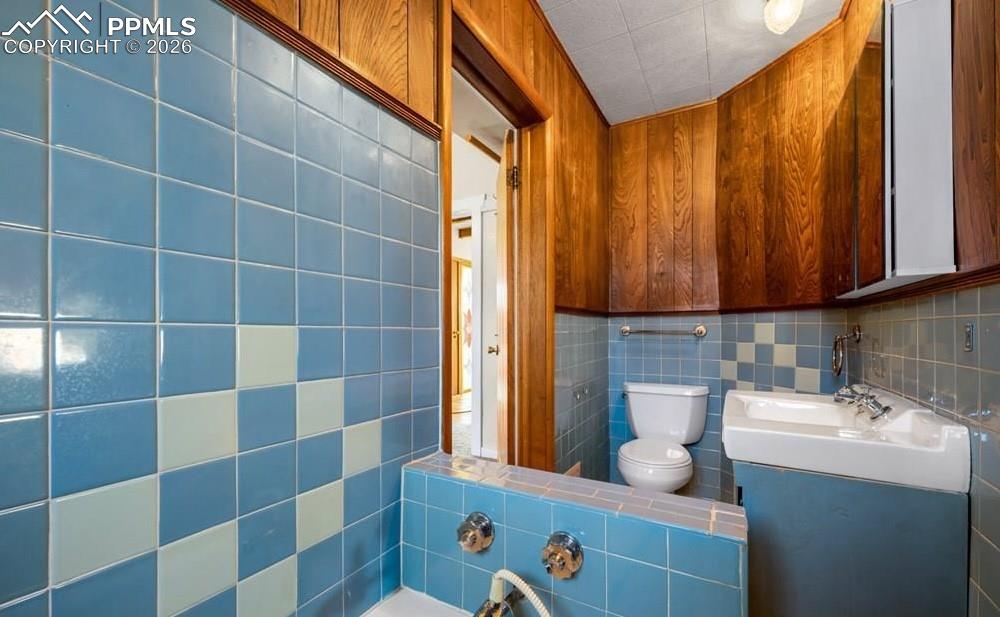807 E Mesa Avenue Pueblo CO 81006