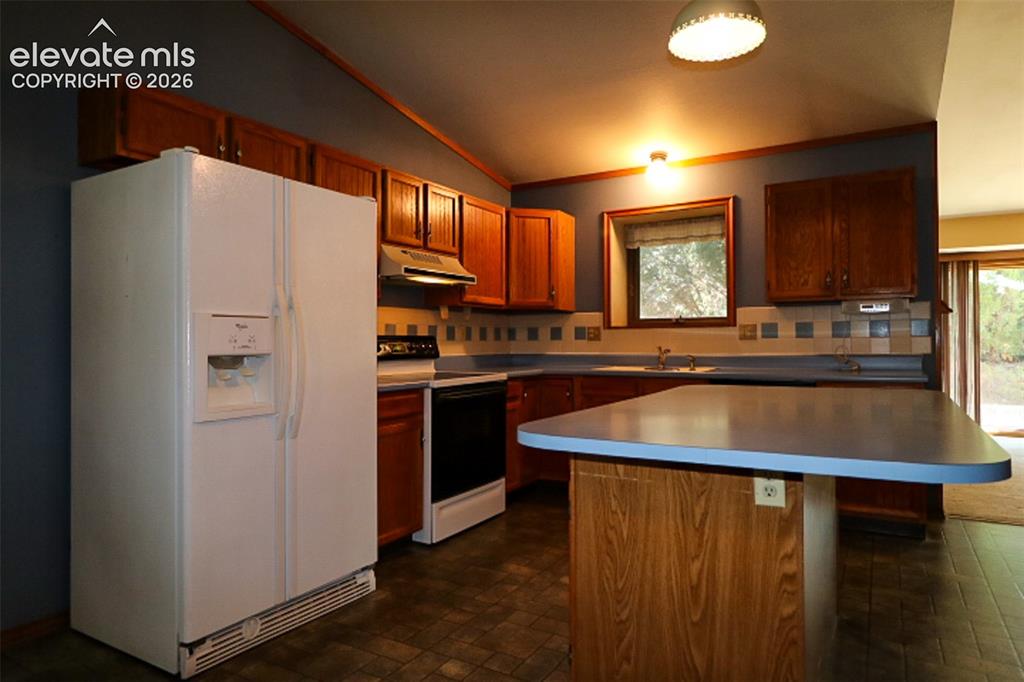 5560 S Buckskin Pass Drive Colorado Springs CO 80917