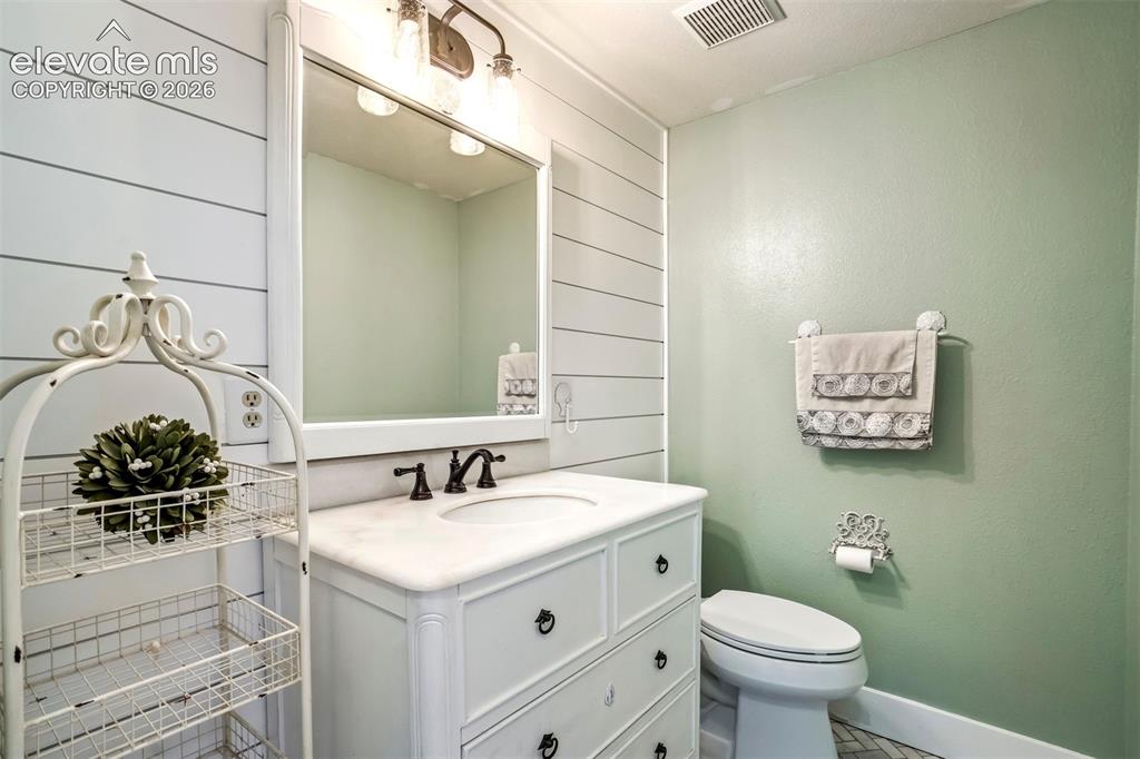 14525 Gleneagle Drive Colorado Springs CO 80921