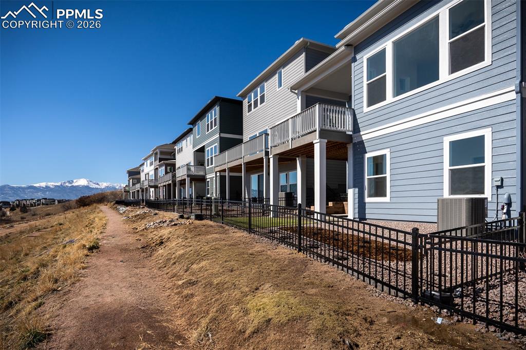 4555 Peak Crest View Colorado Springs CO 80918