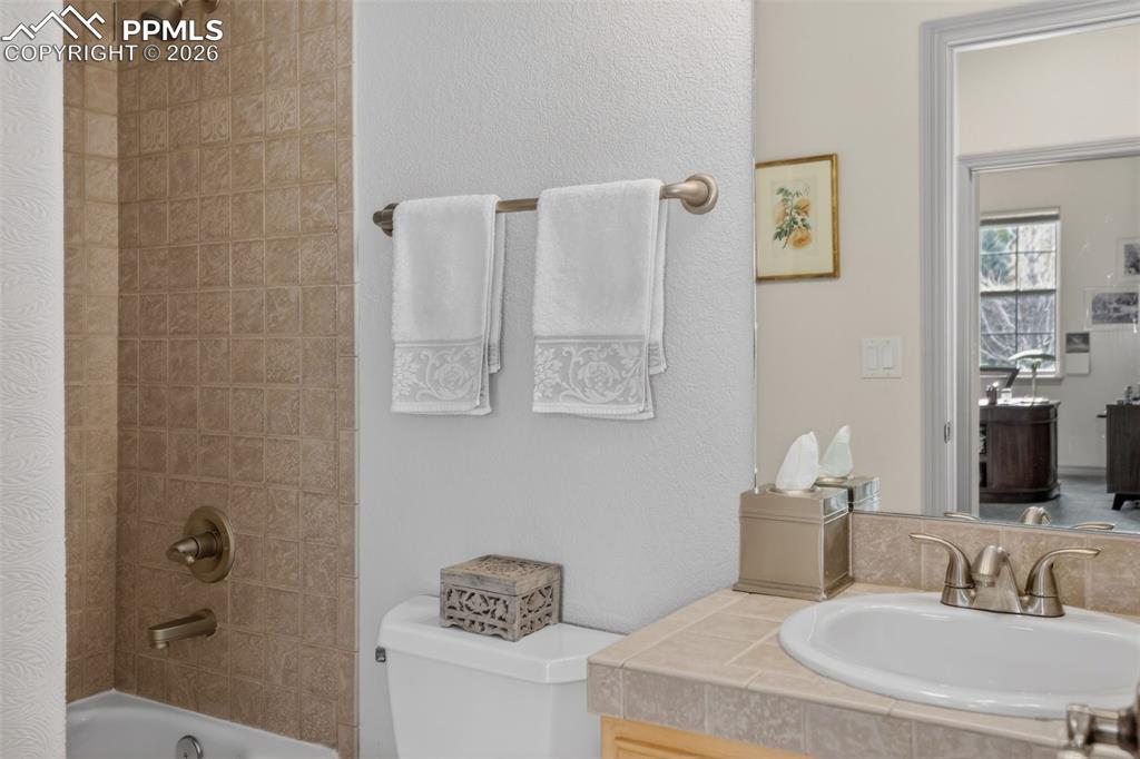 2222 Collegiate Drive Colorado Springs CO 80918