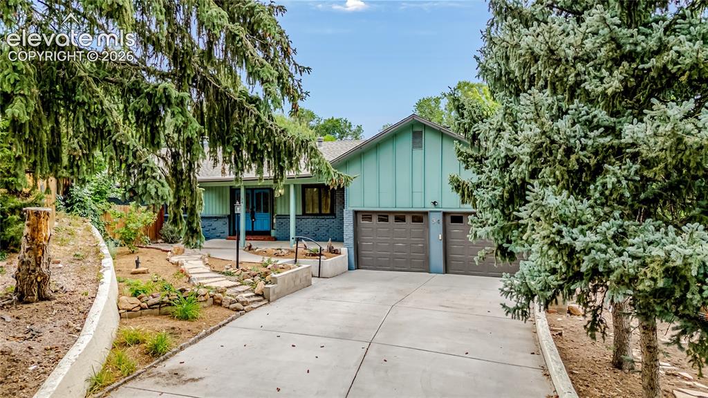 34 Newport Circle Colorado Springs CO 80906