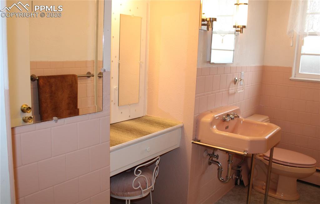 1014 Bonfoy Avenue Colorado Springs CO 80909