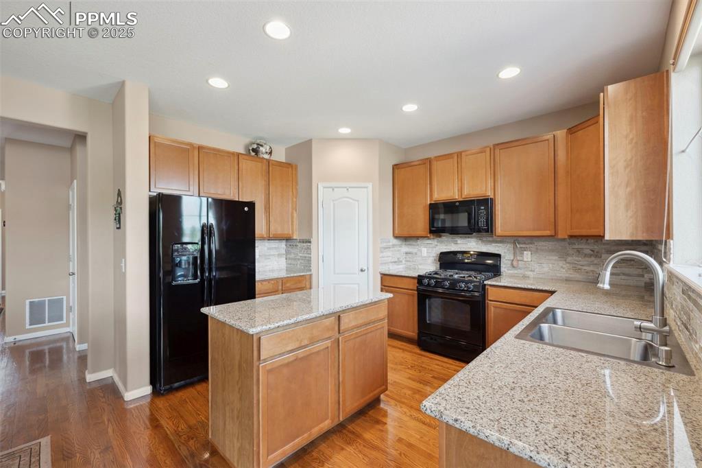 6612 Big Leaf Lane Colorado Springs CO 80927