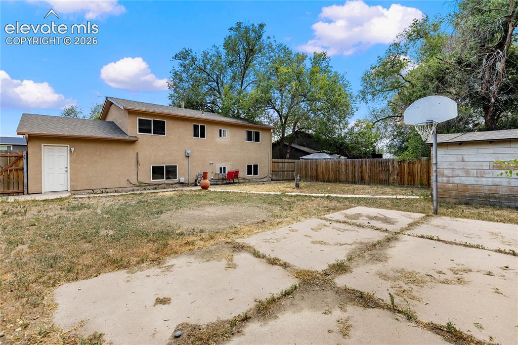 3642 Darkwood Place Colorado Springs CO 80910