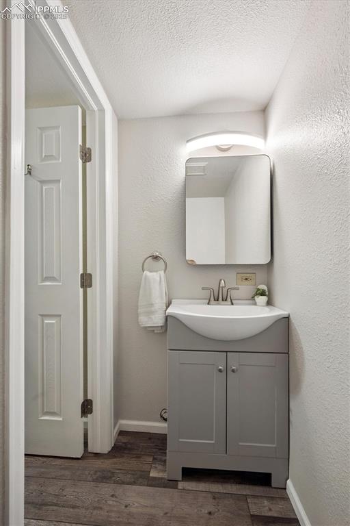 704 Madison Way Bennett CO 80102