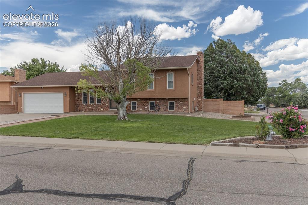 1309 Kingsroyal Boulevard Pueblo CO 81005