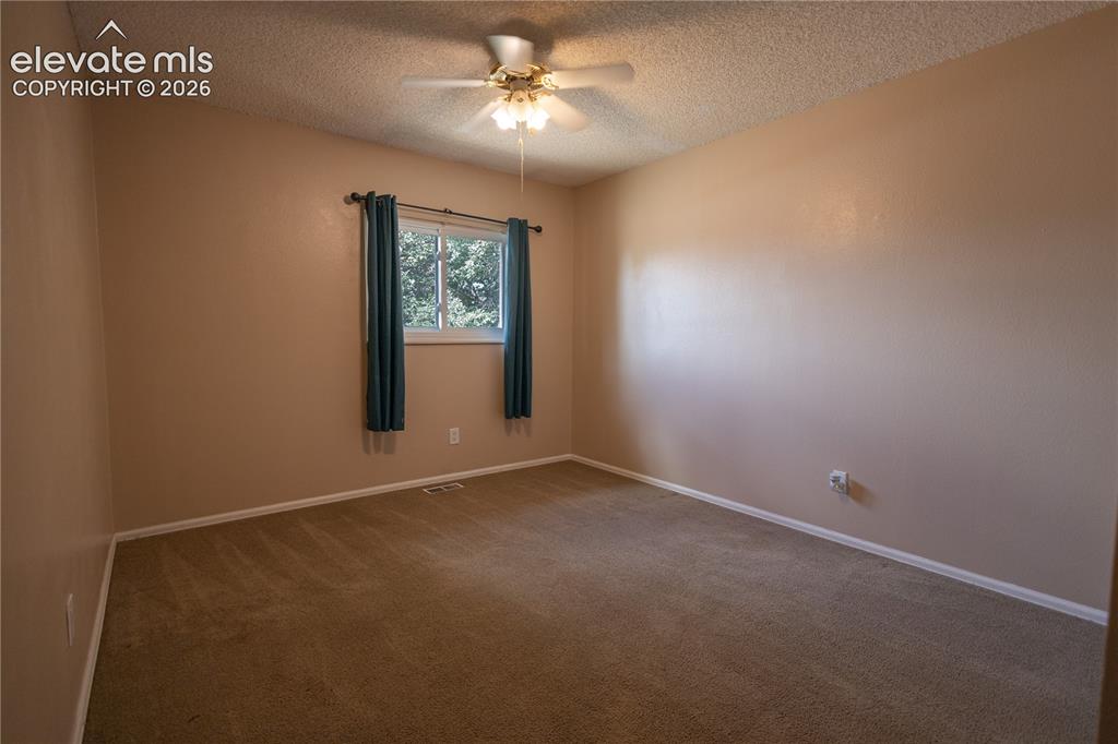 1309 Kingsroyal Boulevard Pueblo CO 81005