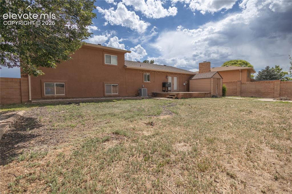1309 Kingsroyal Boulevard Pueblo CO 81005