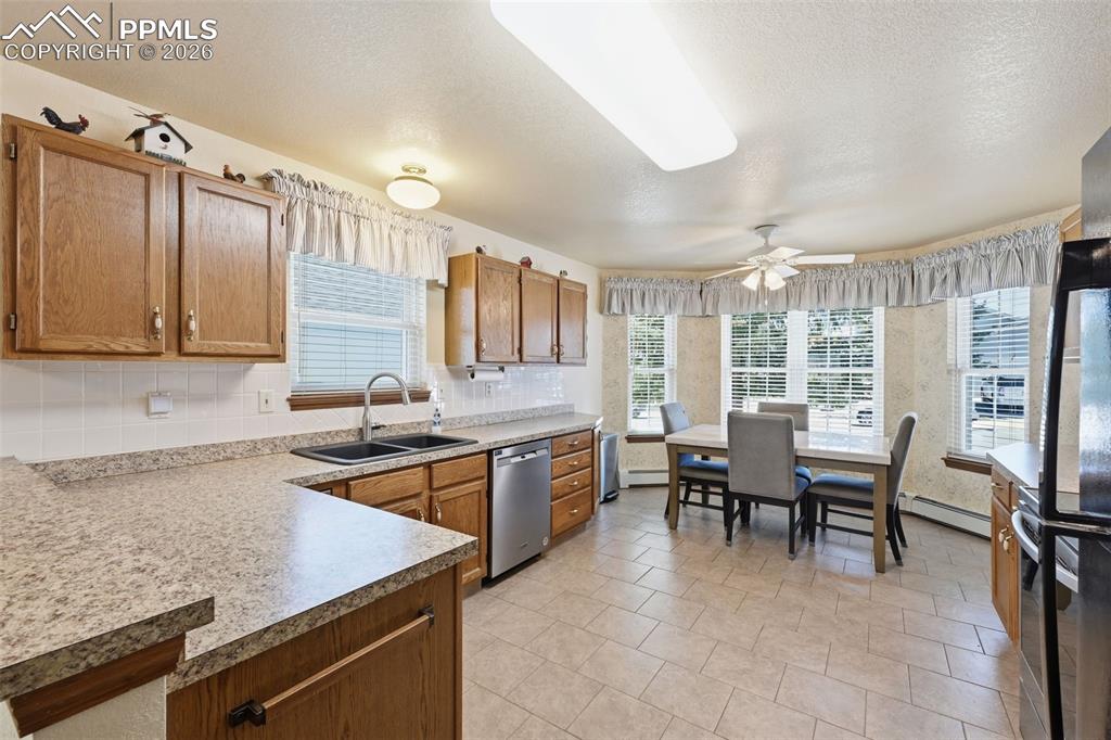 8237 Telegraph Drive Colorado Springs CO 80920