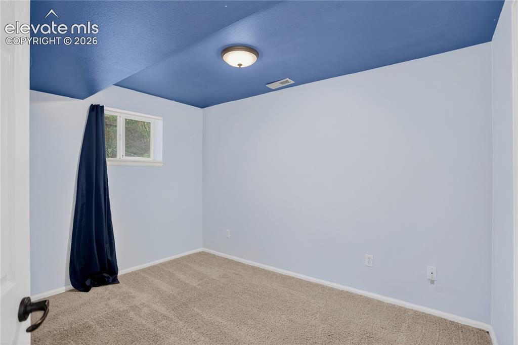 1035 Wezel Drive Colorado Springs CO 80916