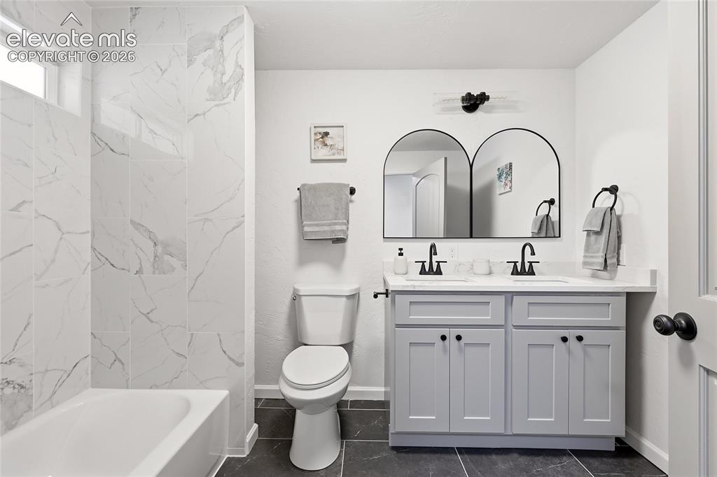1143 Longwood Avenue Pueblo CO 81004
