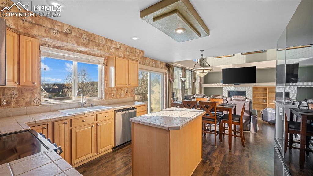 6712 Dream Weaver Drive Colorado Springs CO 80923