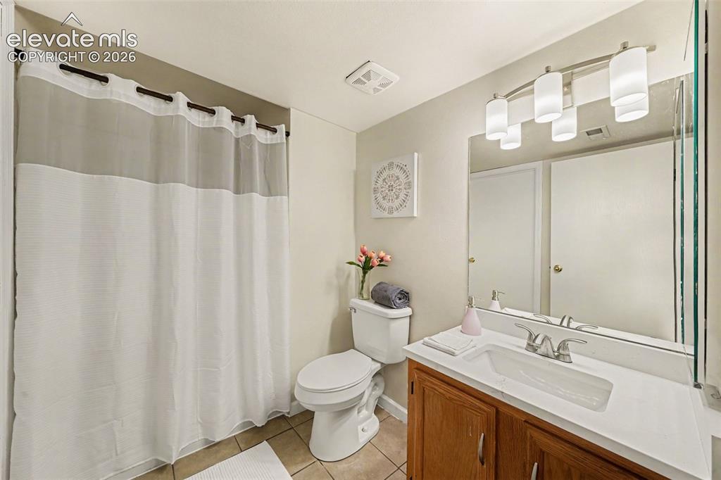 910 Lindstrom Drive Colorado Springs CO 80911