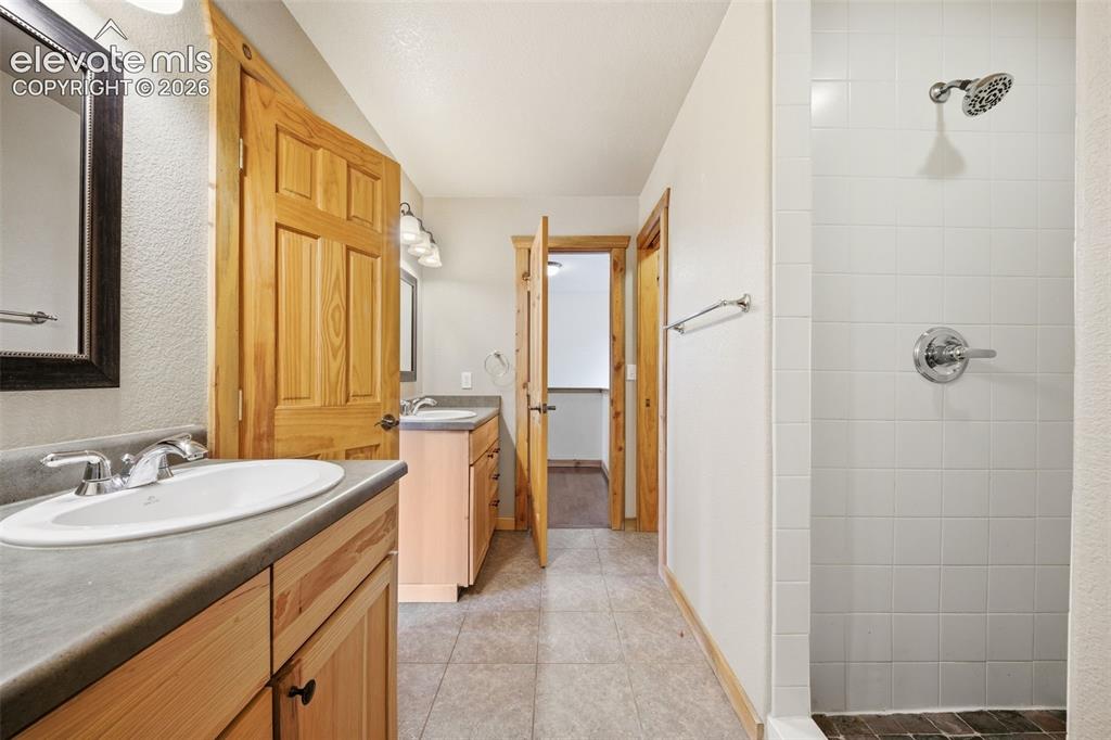 605 Obsidian Drive Florissant CO 80816