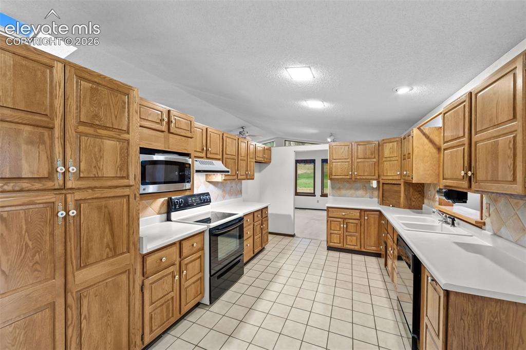 4165 Mcpherson Avenue Colorado Springs CO 80909