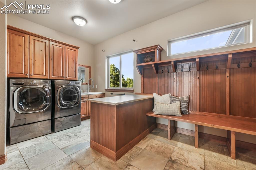 4740 Foxchase Way Colorado Springs CO 80908